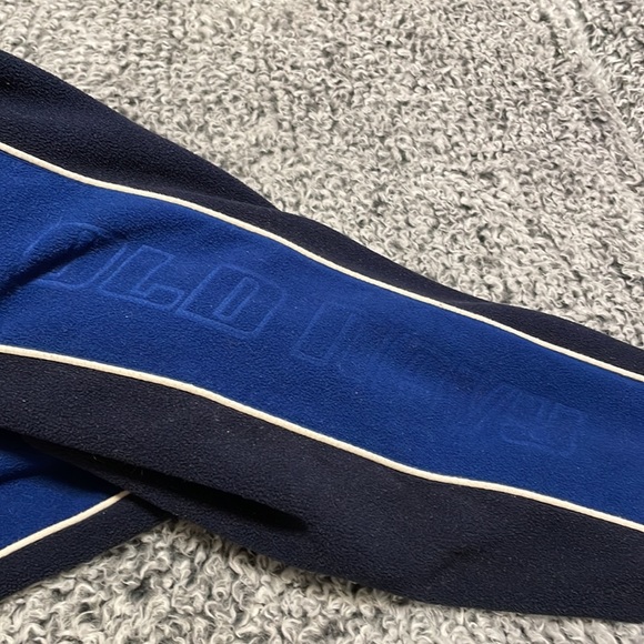 Old Navy pullover - Picture 7 of 8